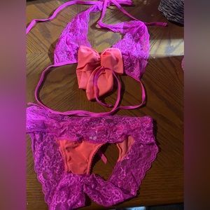 Sexy bra and panty set
